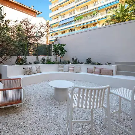 Apartamento 3 Avec Jardin Prive *