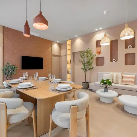 3 Avec Jardin Prive Apartamento