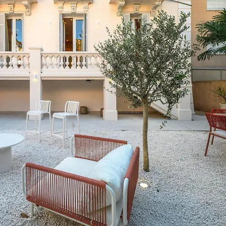 3 Avec Jardin Prive