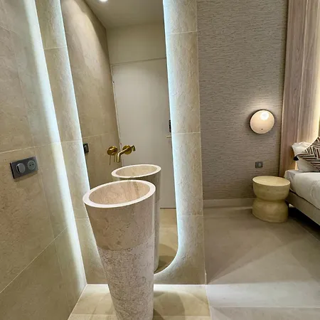 3 Avec Jardin Prive Канны